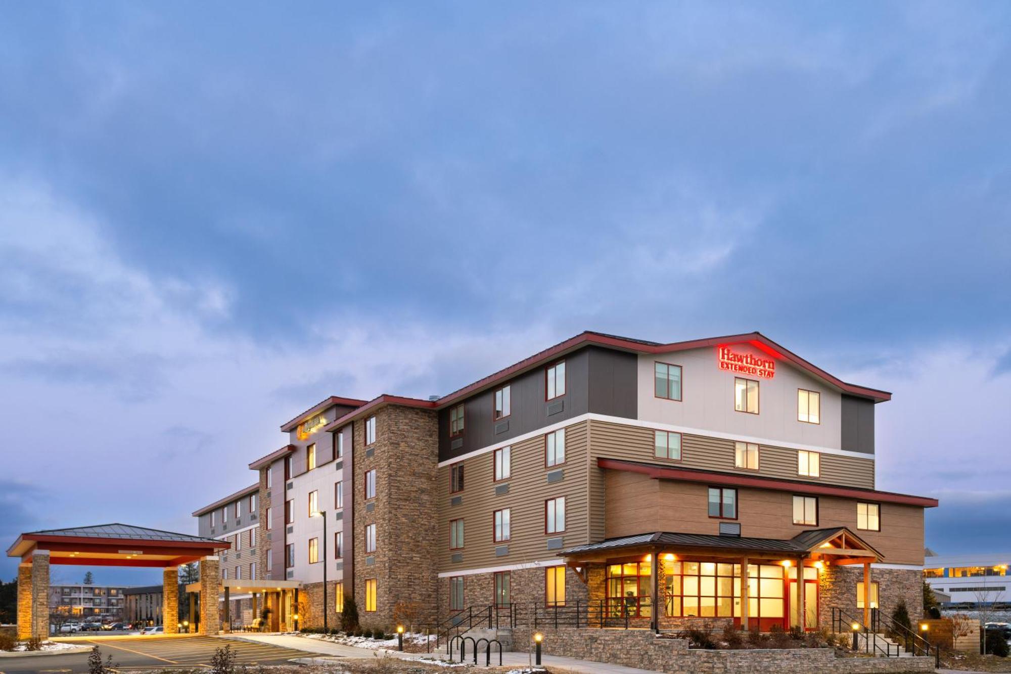 Hawthorn Extended Stay By Wyndham Williston Burlington Exterior photo